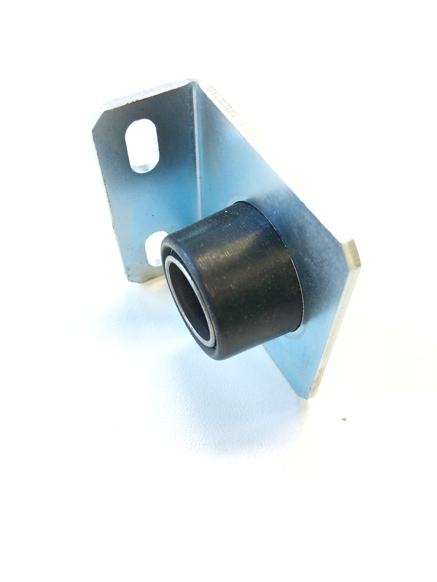 BRACKET, Y PULLEY, NDL BEARING