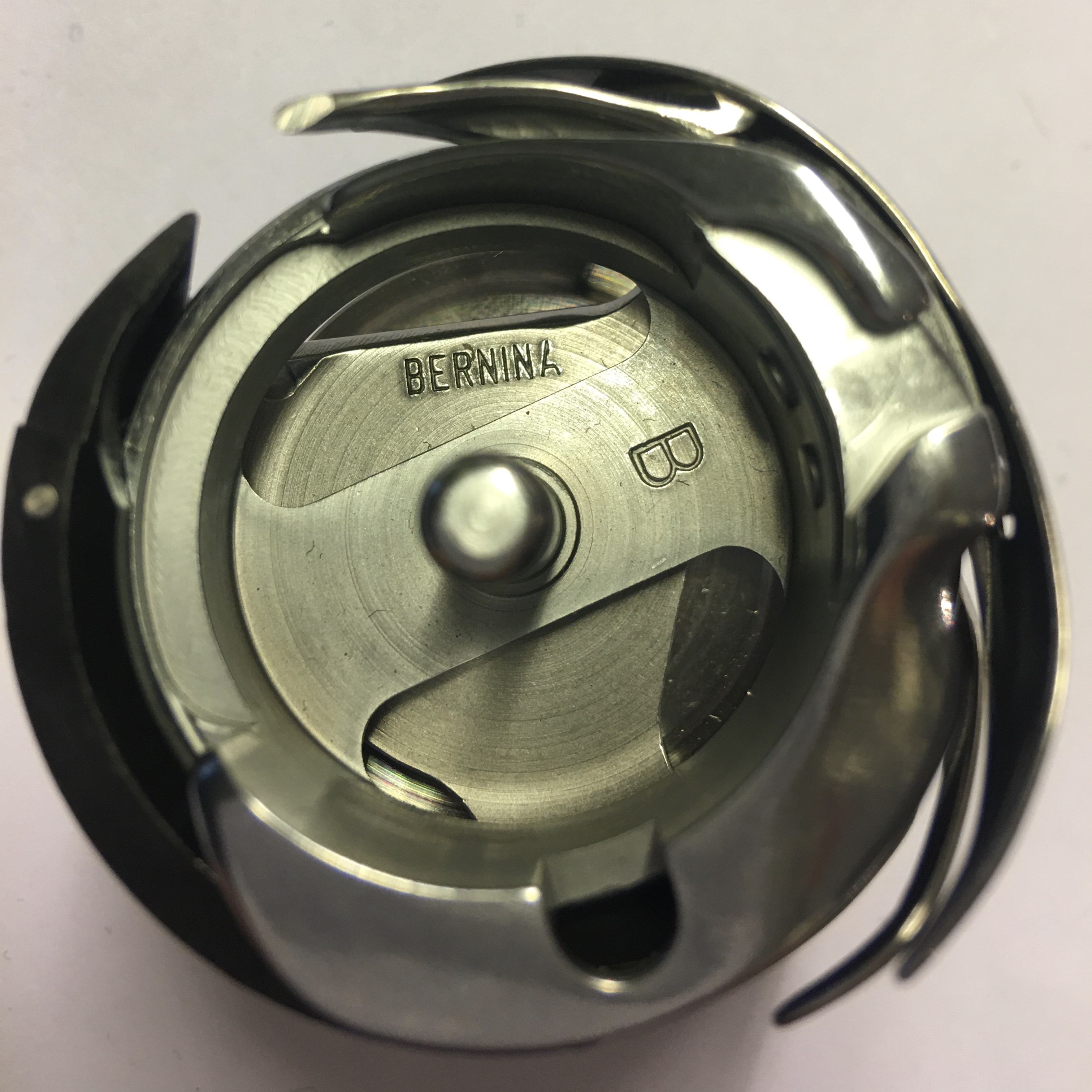 ROTARY HOOK ASSEMBLY (S95) ROTARY HOOK ASSEMBLY (S95)